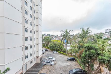 Vista de apartamento à venda com 3 quartos, 65m² em Jardim Botucatu, São Paulo