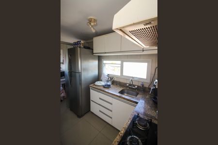 Apartamento à venda com 76m², 3 quartos e 2 vagas Apartamento à venda com 76m², 3 quartos e 2 vagasCozinha