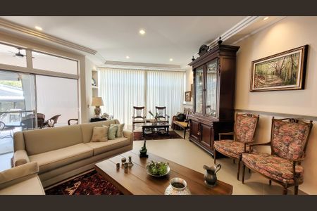 Apartamento à venda com 380m², 5 quartos e 3 vagasSala