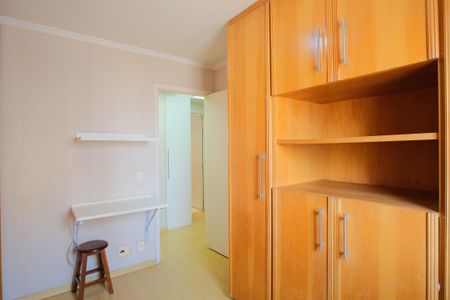 Apartamento à venda com 92m², 3 quartos e 2 vagasQuarto 2
