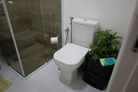 Casa à venda com 98m², 3 quartos e 2 vagasBanheiro do Quarto 2