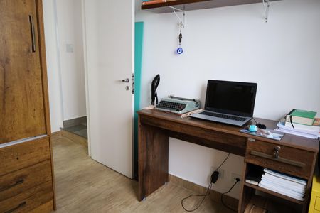 Casa à venda com 98m², 3 quartos e 2 vagasQuarto 1