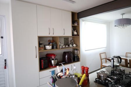 Casa à venda com 98m², 3 quartos e 2 vagasCozinha