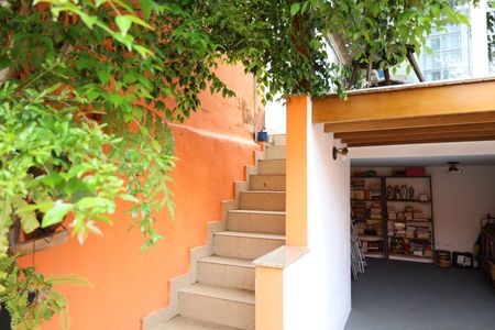 Casa à venda com 98m², 3 quartos e 2 vagasÁrea comum