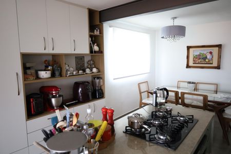 Casa à venda com 98m², 3 quartos e 2 vagasCozinha