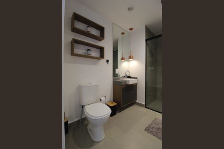 Banheiro de kitnet/studio para alugar com 1 quarto, 25m² em Vila Olímpia, São Paulo