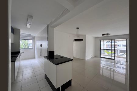 Sala de apartamento à venda com 2 quartos, 91m² em Recreio dos Bandeirantes, Rio de Janeiro
