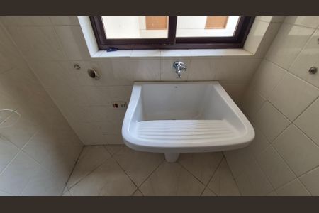 Apartamento à venda com 96m², 3 quartos e 1 vagaÁrea de Serviço