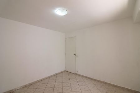 Casa à venda com 165m², 4 quartos e 2 vagasSala