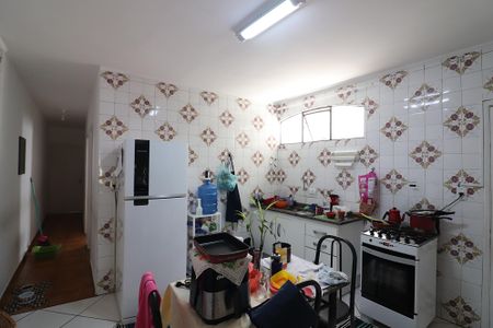 Casa à venda com 165m², 4 quartos e 2 vagasCasa 2 - Cozinha