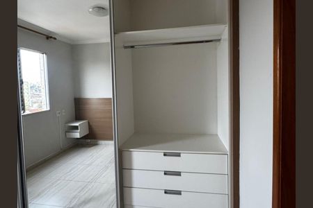 Apartamento para alugar com 90m², 3 quartos e 2 vagas Apartamento para alugar com 90m², 3 quartos e 2 vagasSuíte
