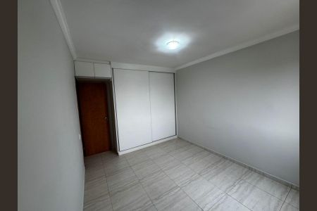 Apartamento para alugar com 90m², 3 quartos e 2 vagas Apartamento para alugar com 90m², 3 quartos e 2 vagasQuarto 2