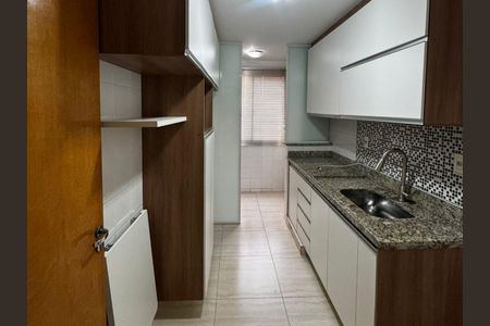 Apartamento para alugar com 90m², 3 quartos e 2 vagas Apartamento para alugar com 90m², 3 quartos e 2 vagasCozinha