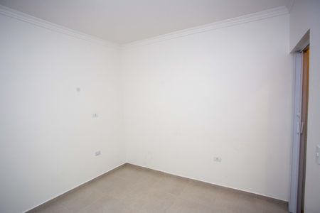 Quarto de apartamento à venda com 1 quarto, 90m² em Taboão, Diadema