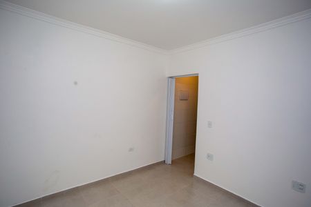 Quarto de apartamento à venda com 1 quarto, 90m² em Taboão, Diadema