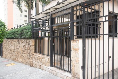 Apartamento à venda com 71m², 3 quartos e 1 vaga Apartamento à venda com 71m², 3 quartos e 1 vagaFachada