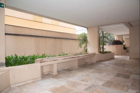 Apartamento à venda com 71m², 3 quartos e 1 vaga Apartamento à venda com 71m², 3 quartos e 1 vagaÁrea comum