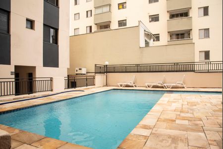 Apartamento à venda com 71m², 3 quartos e 1 vagaÁrea comum - Piscina