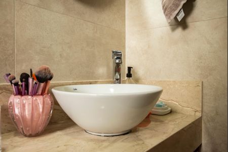 Apartamento à venda com 71m², 3 quartos e 1 vagaBanheiro da Suíte