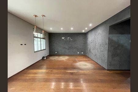 Sala de casa à venda com 4 quartos, 163m² em Butantã, São Paulo