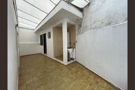 Casa à venda com 163m², 4 quartos e 2 vagas Casa à venda com 163m², 4 quartos e 2 vagasQuintal