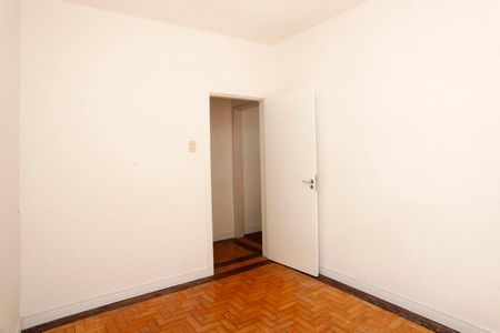 Quarto 1 de apartamento para alugar com 2 quartos, 78m² em Santana, Porto Alegre