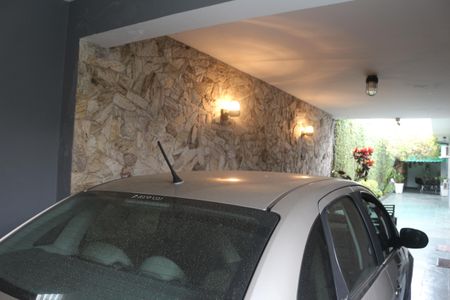 Casa à venda com 192m², 3 quartos e 4 vagasGaragem