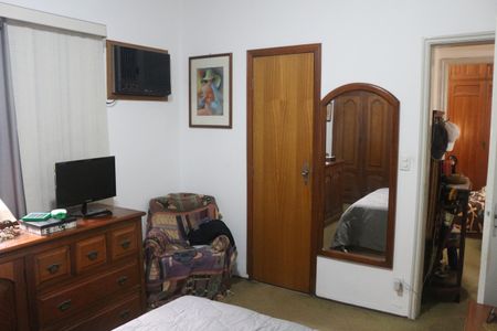 Casa à venda com 192m², 3 quartos e 4 vagasSuíte 1