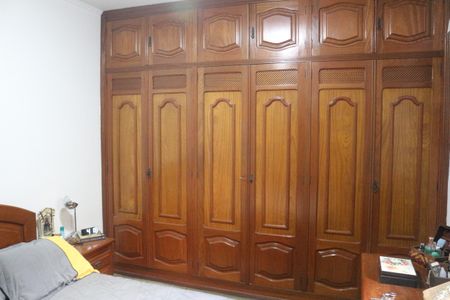 Casa à venda com 192m², 3 quartos e 4 vagasSuíte 1