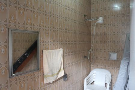 Casa à venda com 192m², 3 quartos e 4 vagasBanheiro 1