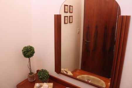 Casa à venda com 192m², 3 quartos e 4 vagasLavabo