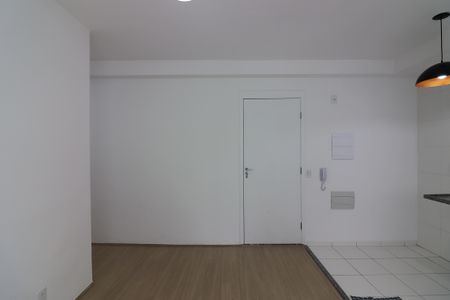 Sala de apartamento para alugar com 2 quartos, 41m² em Bairro dos Casa, São Bernardo do Campo