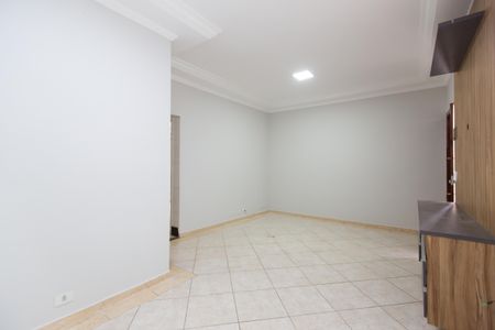 Sala de casa de condomínio à venda com 3 quartos, 75m² em Vila Regina, São Paulo