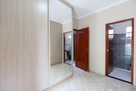 Casa de condomínio à venda com 75m², 3 quartos e 1 vaga Casa de condomínio à venda com 75m², 3 quartos e 1 vagaSuíte