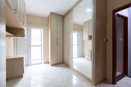 Casa de condomínio à venda com 75m², 3 quartos e 1 vaga Casa de condomínio à venda com 75m², 3 quartos e 1 vagaSuíte