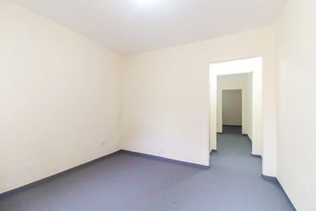 Sala de casa para alugar com 1 quarto, 70m² em Vila Carmosina, São Paulo