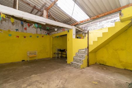 Casa à venda com 100m², 1 quarto e 1 vagaQuintal