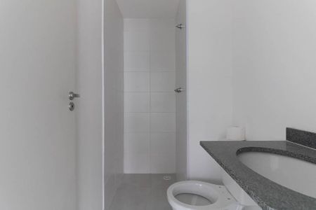 Apartamento para alugar com 38m², 2 quartos e sem vaga Apartamento para alugar com 38m², 2 quartos e sem vagaBanheiro