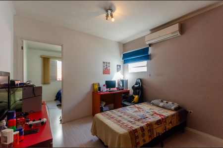 Casa à venda com 200m², 3 quartos e 2 vagasQuarto 2