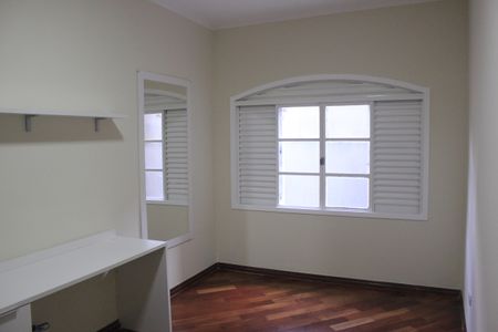 Casa à venda com 420m², 5 quartos e 4 vagasQuarto 3