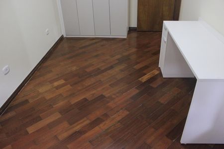 Casa à venda com 420m², 5 quartos e 4 vagasQuarto 3