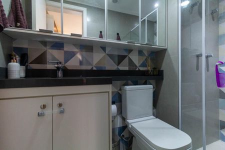 Apartamento à venda com 52m², 2 quartos e 1 vaga Apartamento à venda com 52m², 2 quartos e 1 vagaBanheiro da Suíte