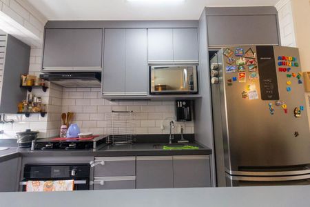 Apartamento à venda com 52m², 2 quartos e 1 vaga Apartamento à venda com 52m², 2 quartos e 1 vagaCozinha e Área de Serviço