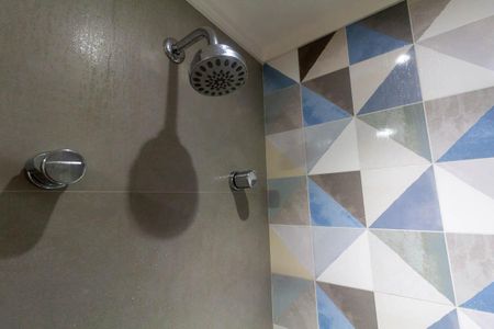 Apartamento à venda com 52m², 2 quartos e 1 vaga Apartamento à venda com 52m², 2 quartos e 1 vagaBanheiro da Suíte