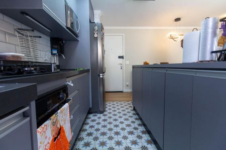 Apartamento à venda com 52m², 2 quartos e 1 vaga Apartamento à venda com 52m², 2 quartos e 1 vagaCozinha e Área de Serviço