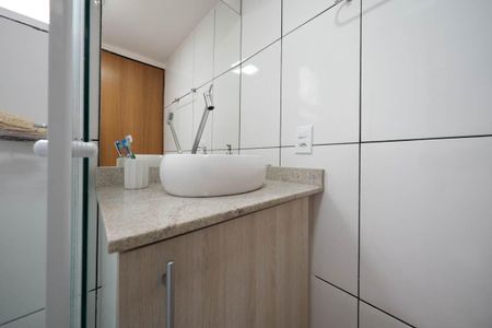Apartamento à venda com 45m², 2 quartos e 1 vagaBanheiro