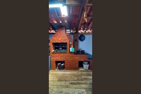 Casa à venda com 210m², 3 quartos e 3 vagas Casa à venda com 210m², 3 quartos e 3 vagasEspaço Gourmet