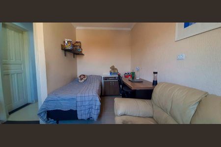 Casa à venda com 210m², 3 quartos e 3 vagas Casa à venda com 210m², 3 quartos e 3 vagasQuarto 3