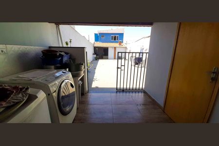 Casa à venda com 210m², 3 quartos e 3 vagas Casa à venda com 210m², 3 quartos e 3 vagasÁrea de Serviço