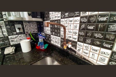 Casa à venda com 210m², 3 quartos e 3 vagas Casa à venda com 210m², 3 quartos e 3 vagasEspaço Gourmet